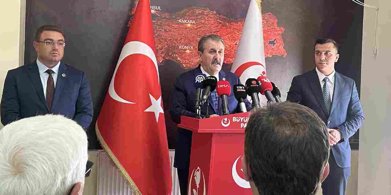 Mustafa Destici: Memur ve memur emeklilerine yüzde 10'luk refah payı verilsin