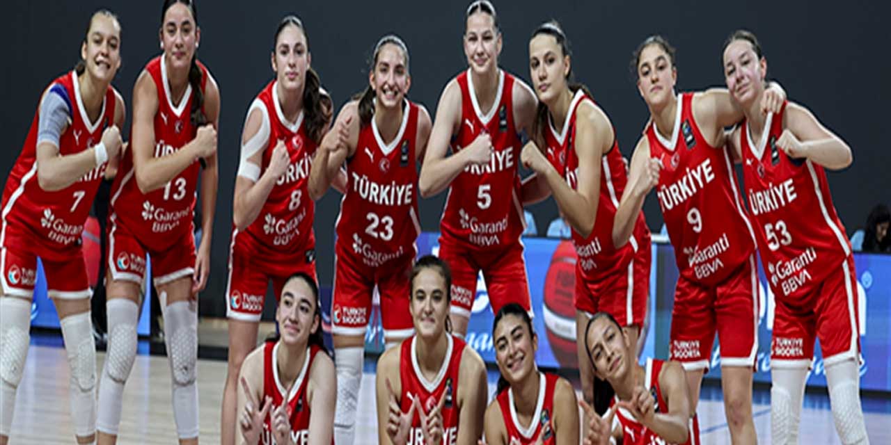 Milli takım çok farklı kazandı