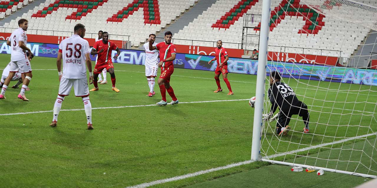 Sivasspor Amedspor karşısında dağıldı