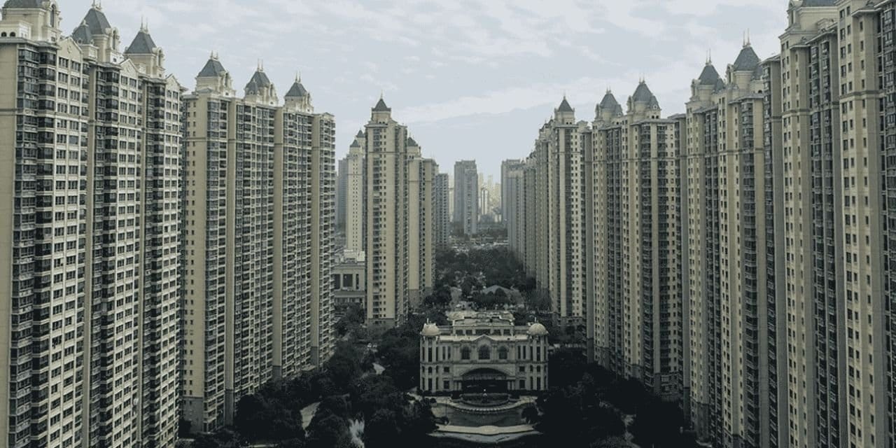 Emlak devine şok! 15 yıl sonra borsadan çıkarıldı