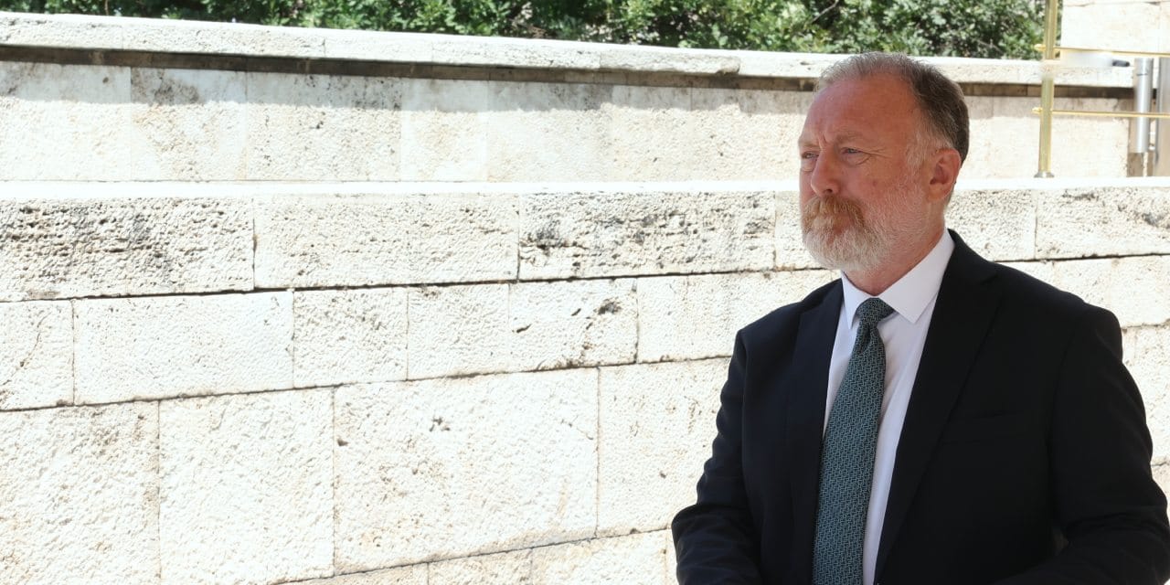 DEM Parti: Komisyon Öcalan ile düzenli temas kurmalı