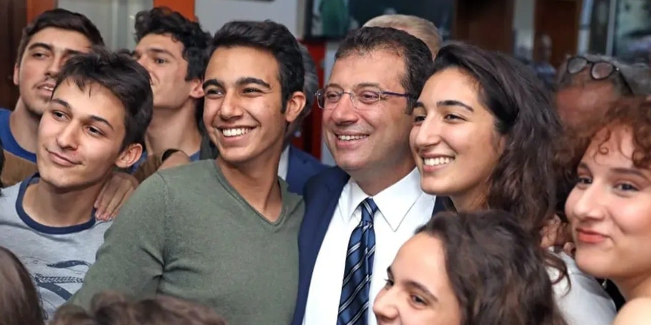 İmamoğlu'ndan YKS sonrası gençlere mesaj! Destek sözü verdi