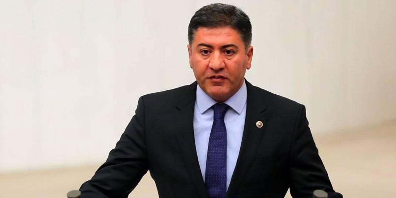 CHP'li Emir'den Meclis önünde açıklama