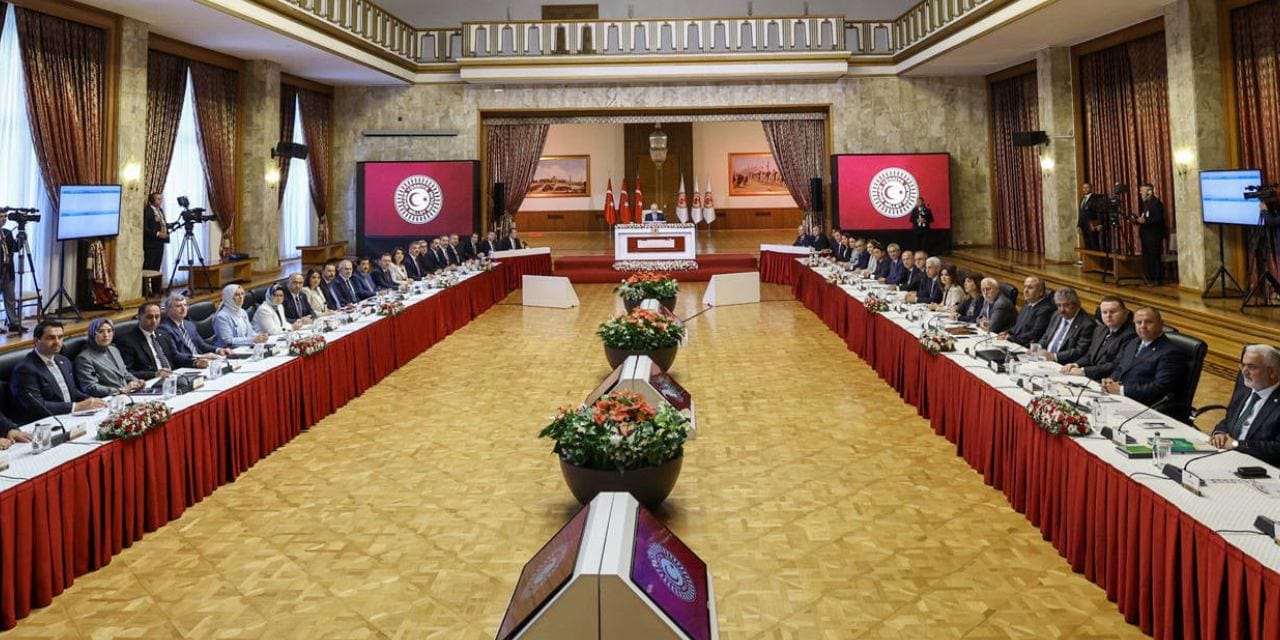 Süreç Komisyonu'na iktidara yakın barolar çağrıldı! 1 Nolu barolar tavırlarını açıkladı