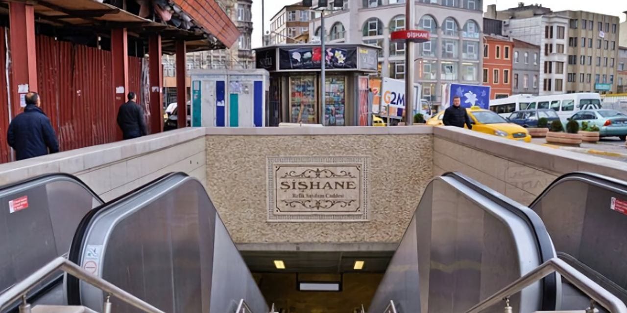 Son Dakika | CHP'nin Şişhane mitingi öncesi valilik metro çıkışlarını kapattırdı