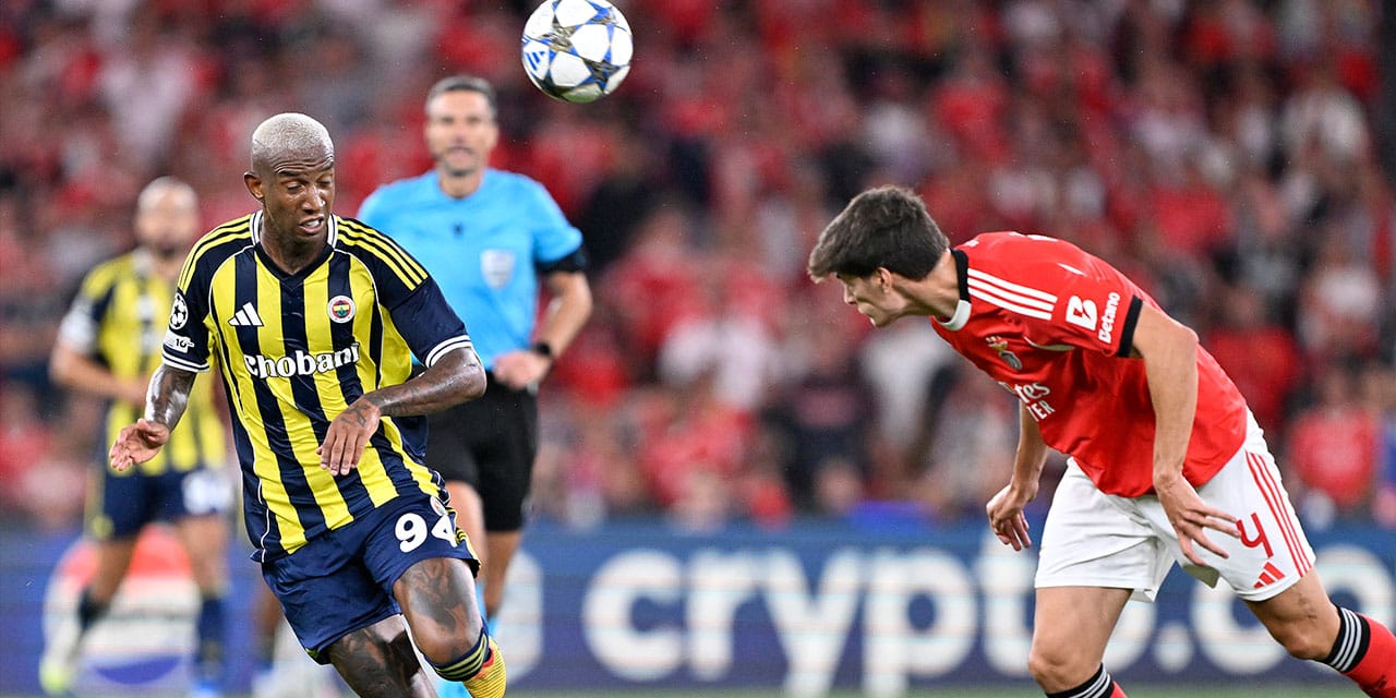 Fenerbahçe'ye kırmızı kart: Takımını 10 kişi bıraktı