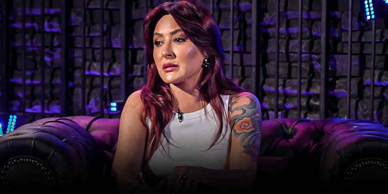 Melek Mosso çocukluğundan beri 3 kez tacize uğradığını açıkladı