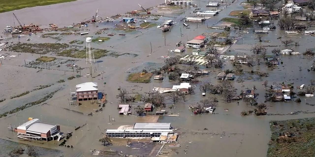 Hindistan barajlardaki fazla suyu tahliye etti: Pakistan sular içinde kaldı! 22 ölü