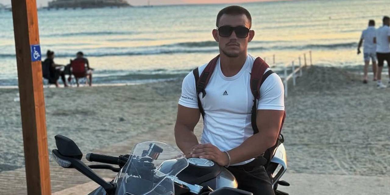 Motosiklet traktöre çarptı: Genç sürücü hayatını kaybetti