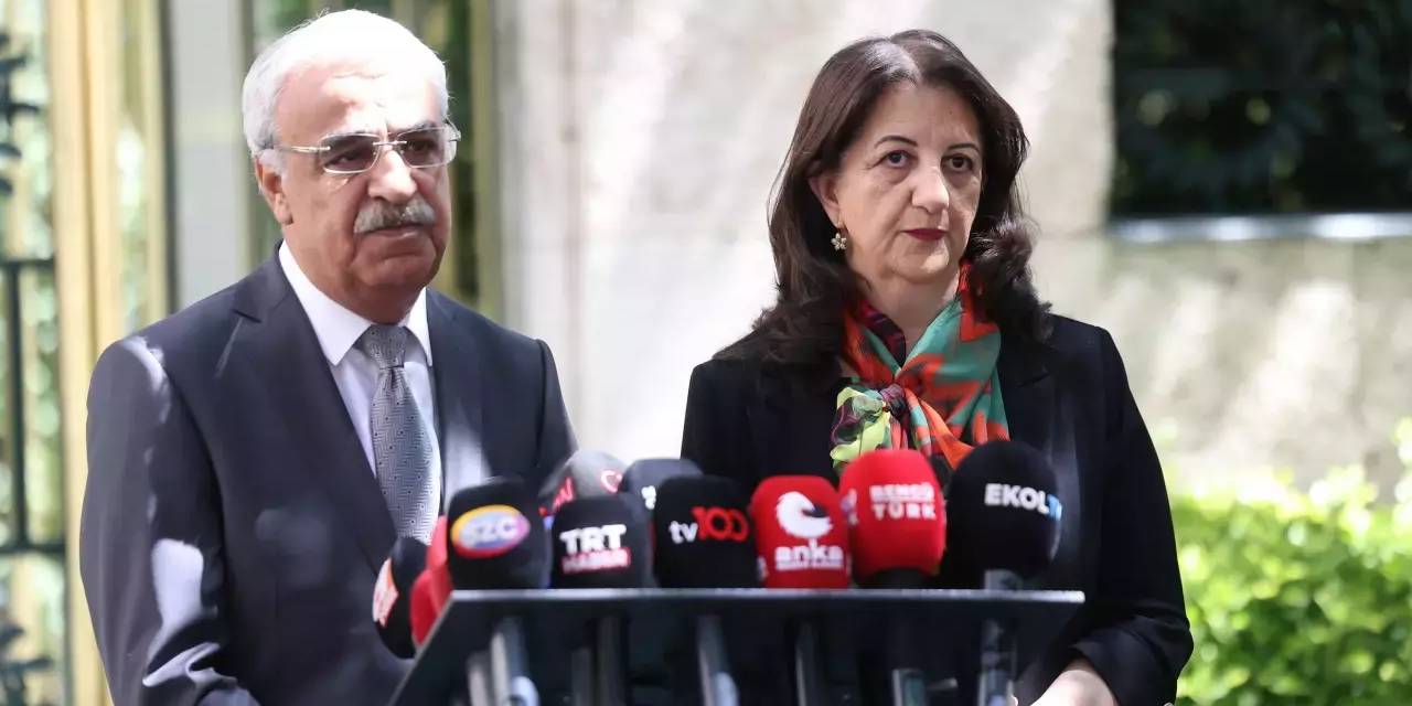 İmralı heyeti Öcalan ile görüştü