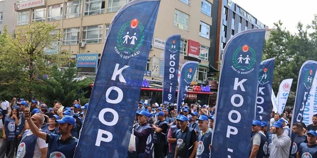 Bakanlık çalışanlarına greve çıkmaması için baskı yapılıyor