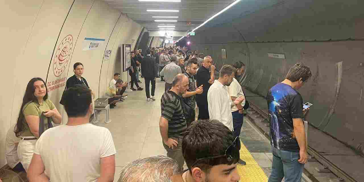 İstanbul'da metro arızası: İşe gidenler mağdur oldu