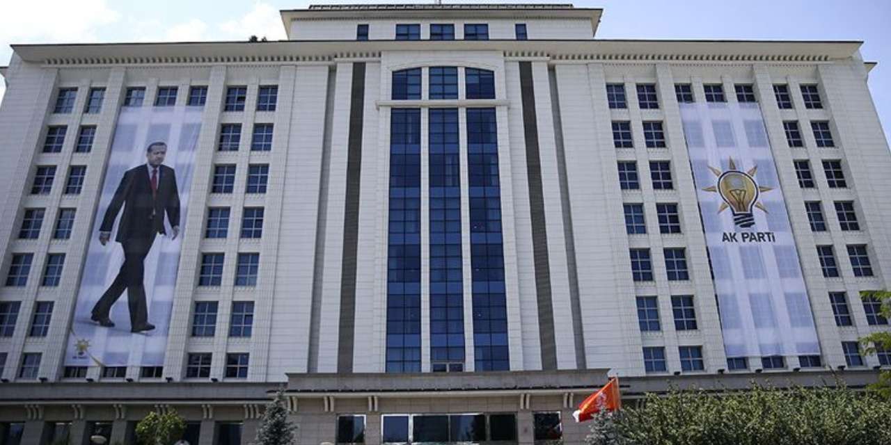 AKP kurmayları erken seçimin kilit ismini açıkladı: Sandık için tarihi verdi