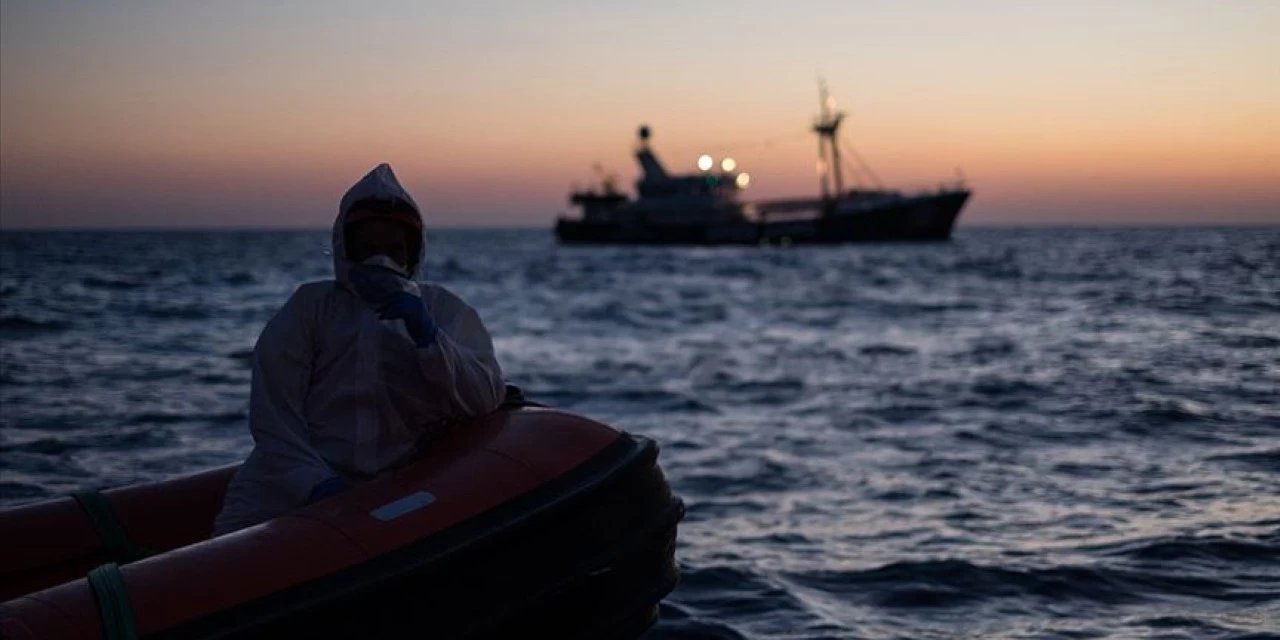 Tekne alabora oldu: 69 göçmen yaşamını yitirdi