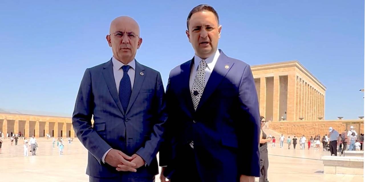 CHP'li Akdoğan resmi tören için uyardı: "Özel olarak getirtilip 'Recep  Tayyip Erdoğan' sloganı atacaklar"