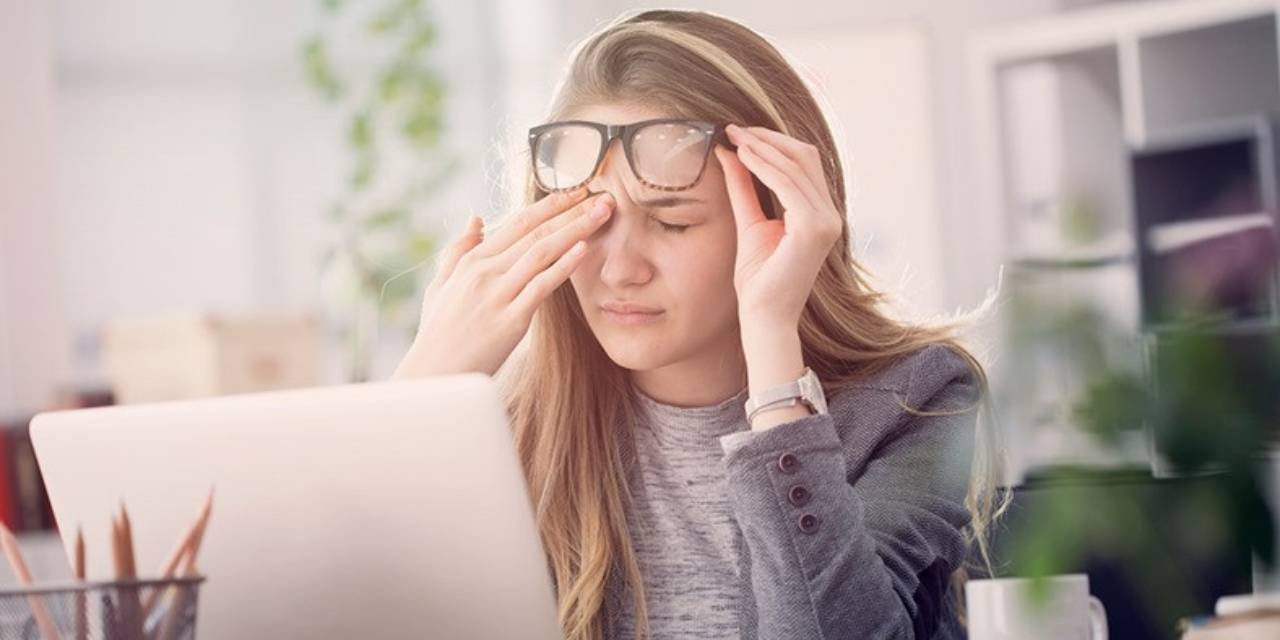 Ekran karşısında saatlerce kalmak körlüğe götürebilir