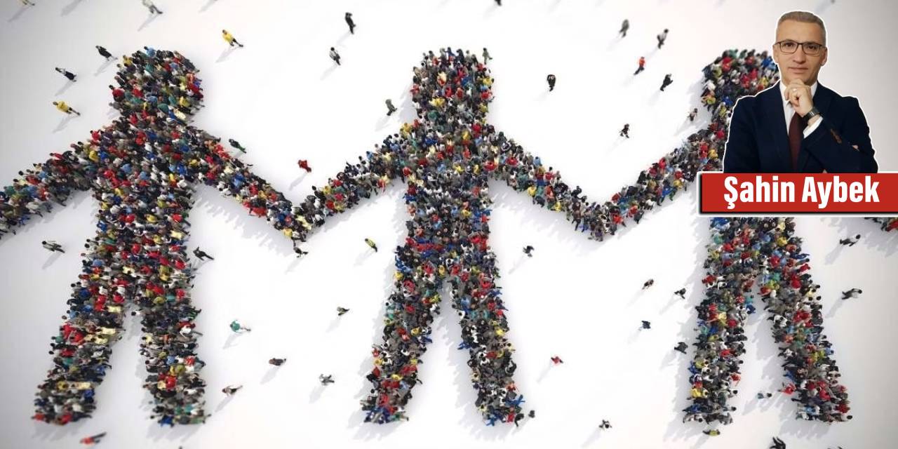 Hür Bir Ağaç gibi Kök Salmak Eğitimle Mümkündür