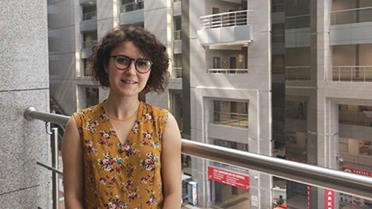 Barış Akademisyeni Sibel Bekiroğlu'na 1 yıl 3 ay hapis cezası