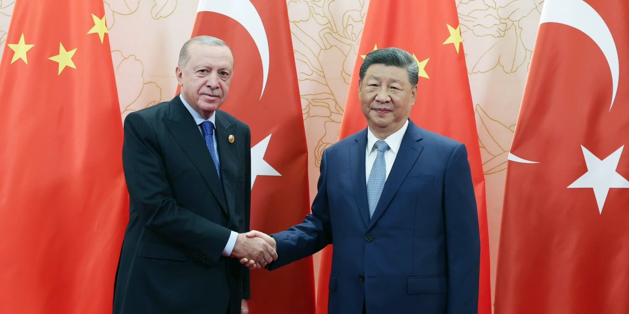 Erdoğan Çin lideri Şi Cinping ile bir araya geldi