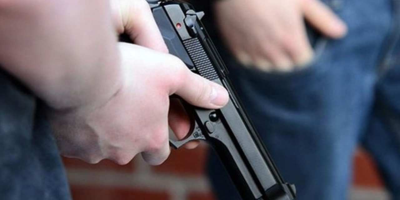 20 yaşındaki Nesimi sokak ortasında öldürüldü