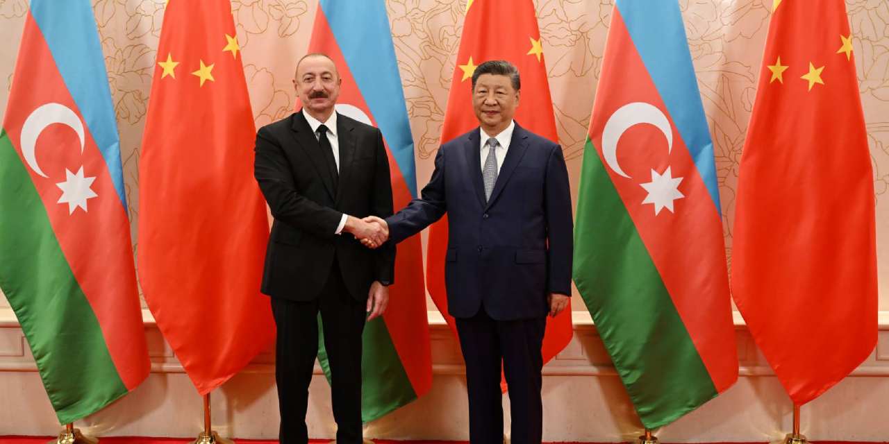Aliyev Şi Cinping ile bir araya geldi