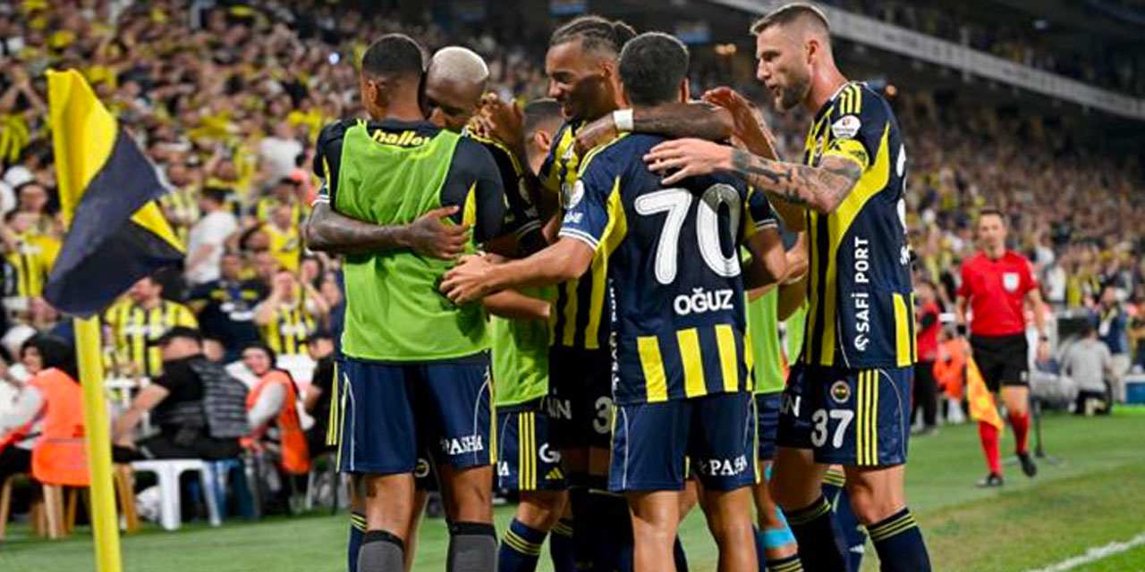 Fenerbahçe'nin ilk 11'inde sürpriz karar: Mourinho sonrası ilk maç