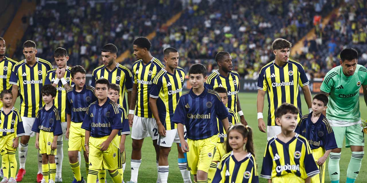 Fenerbahçe'den resmen ayrıldı: Giderken dünyaları kazandırdı