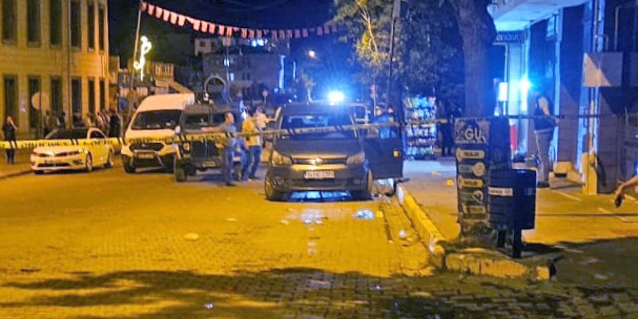 İş yerine silahlı saldırı: Enişte ve kayınbirader hayatını kaybetti