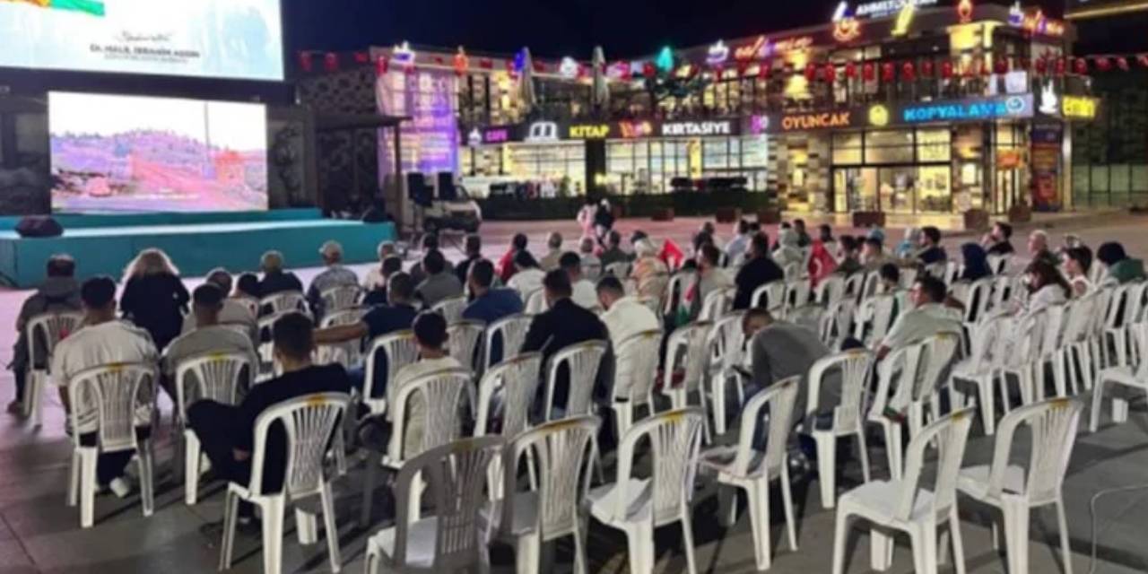 AKP'nin Gazze için düzenlediği etkinliğe 53 kişi geldi: AKP'li Milletvekilleri bile gitmedi