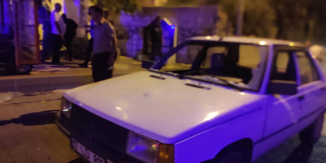 Kavgaya giderken otomobil çarptı!