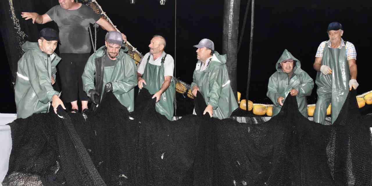 Balıkçılar 'vira bismillah' diyerek sezona başladı