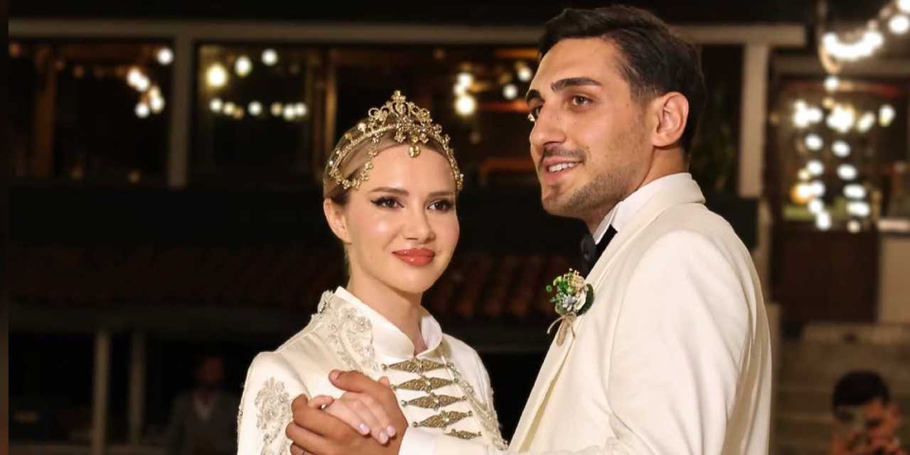 Romanyalı şarkıcı Yalovalı eşiyle 2 yıl sonra düğün yaptı