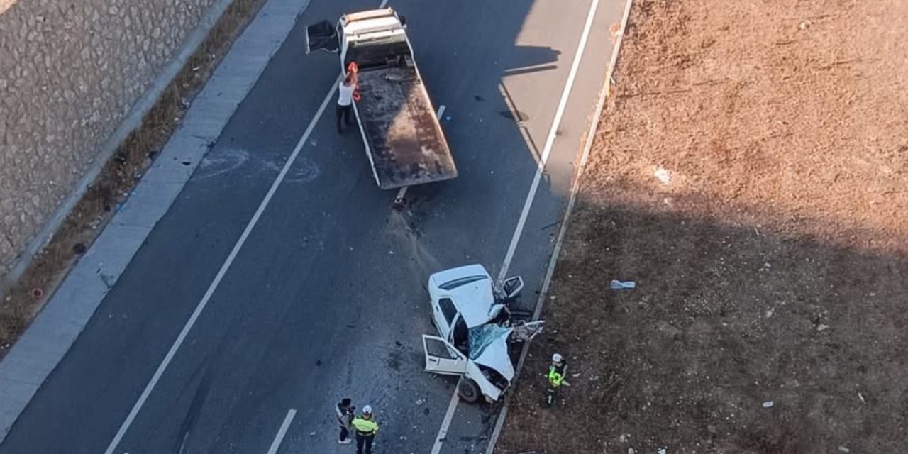 Sakarya'da ters yöne giren araç faciası: 1 ölü, 3 yaralı