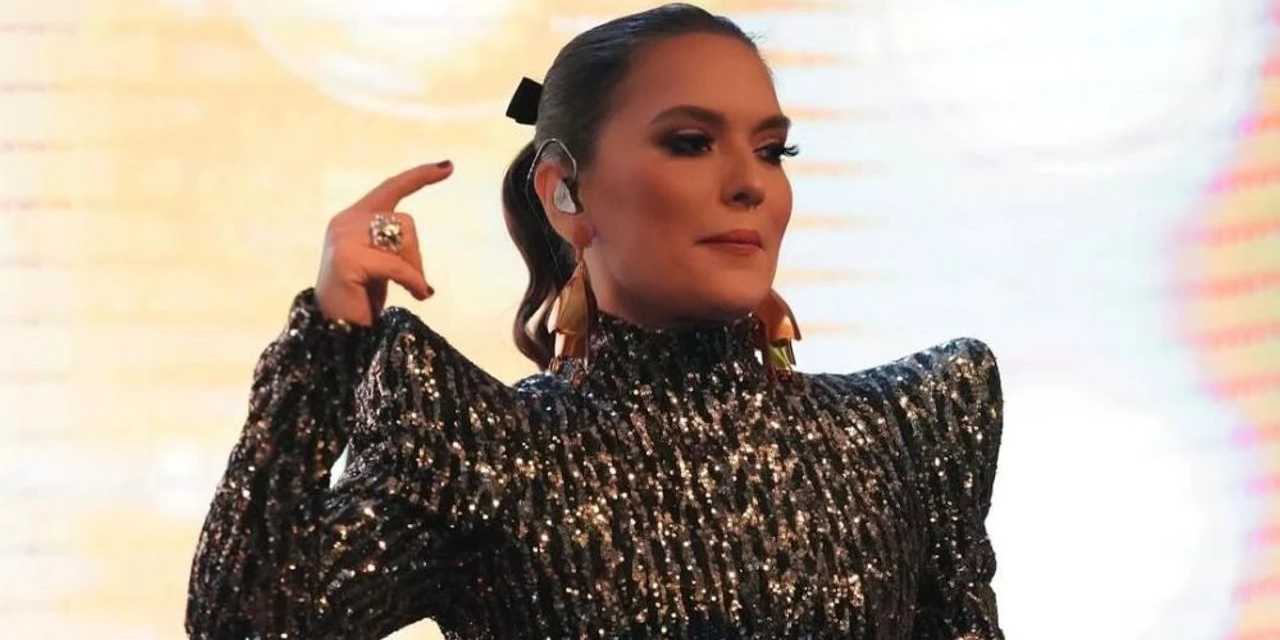 Demet Akalın'ın Güney Kore isyanı: Türkiye’nin gözünü seveyim!