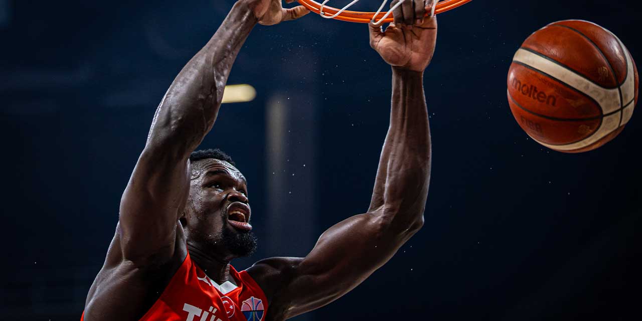 13 yaşında Nijerya'da keşfedildi: Milli takımın yıldızı oldu