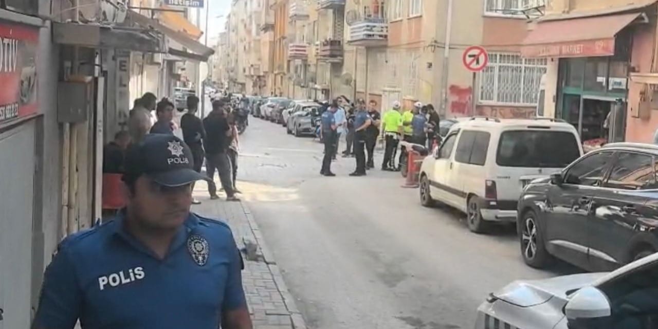 Minibüs çarpan küçük Ekrem hayatını kaybetti