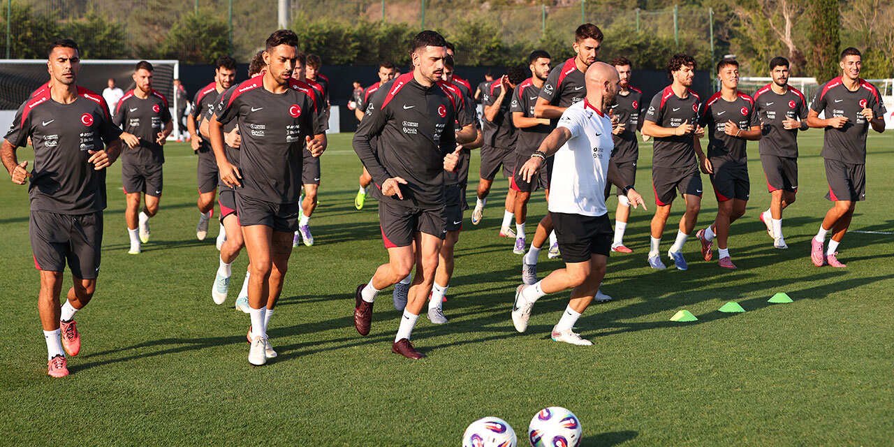 A Milli Takım Gürcistan'a hazırlanıyor