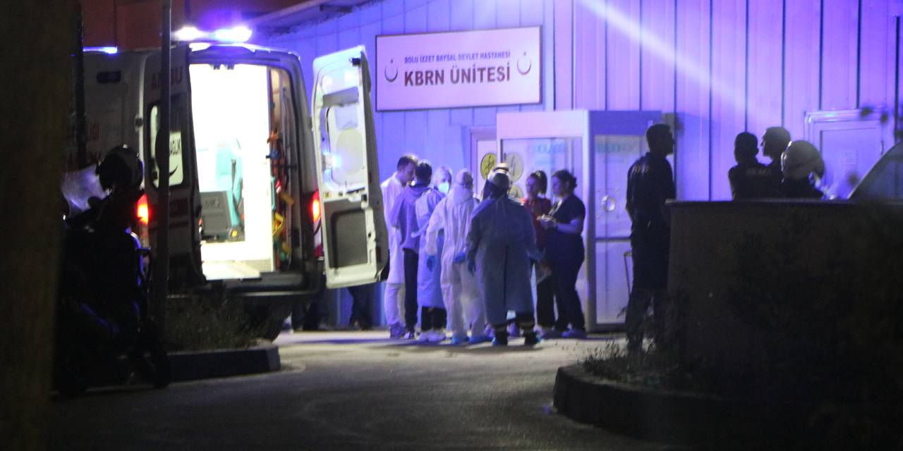 Otoyolda kimyasal paniği! Şüpheli araçta yapılan aramada  9 polis zehirlendi