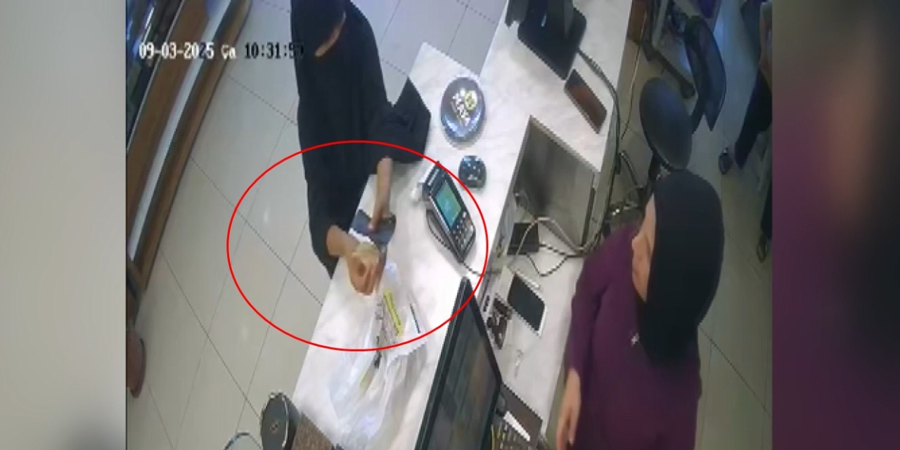 Pastaneciyi dolandırmaya çalışırken yakalanınca topukladı