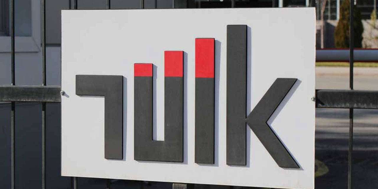 'TÜİK'in yalanını hiç kimse yutmuyor': Cebindeki paraya bakan sözünü sakınmadı