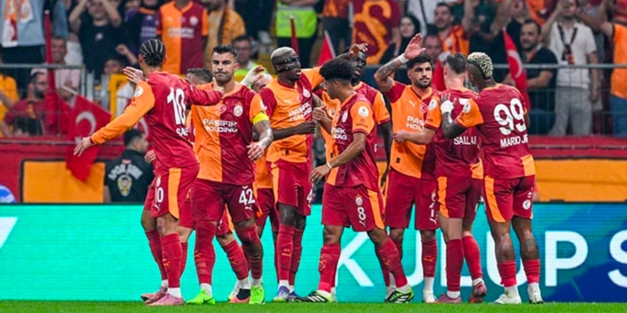 Galatasaray'da yıkılan futbolcuyu açıkladı: Bir hafta evden çıkamamış