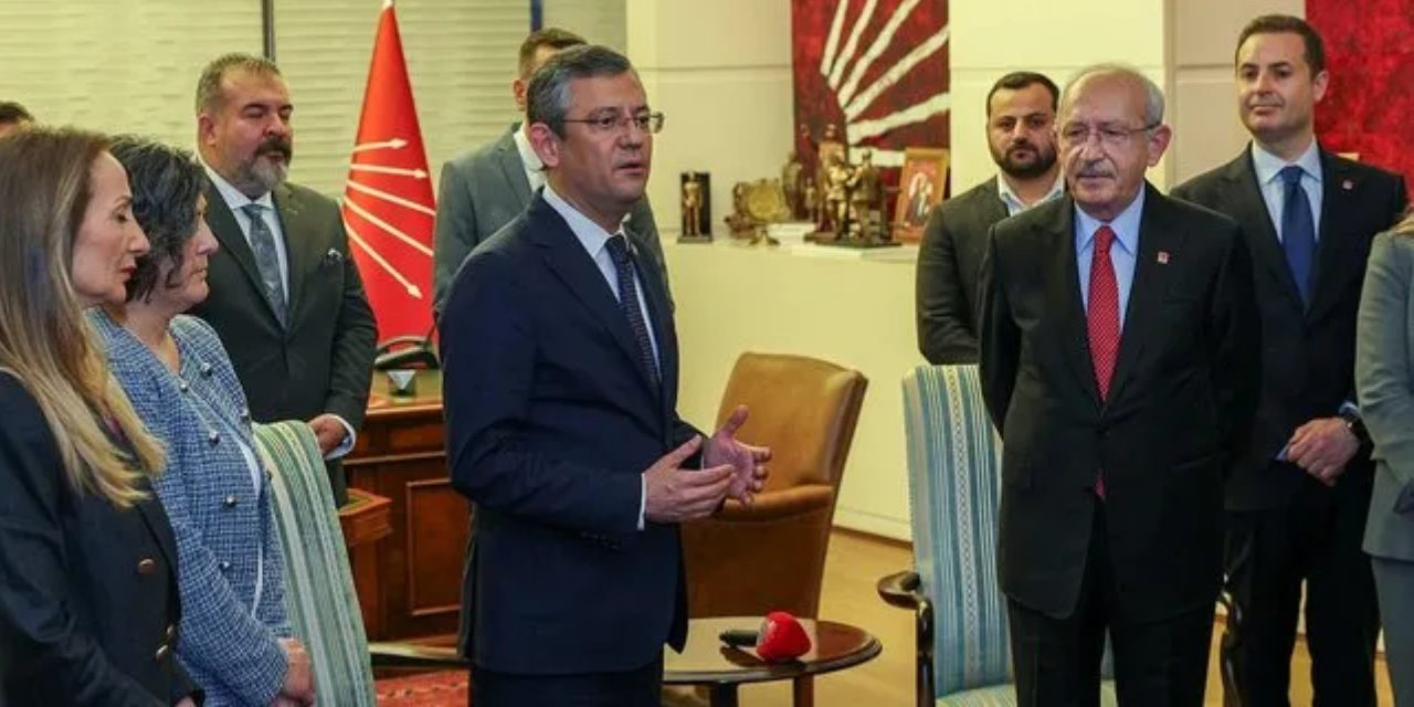 Ahmet Hakan'dan beklenmedik CHP yazısı! İktidara kötü haberi verdi