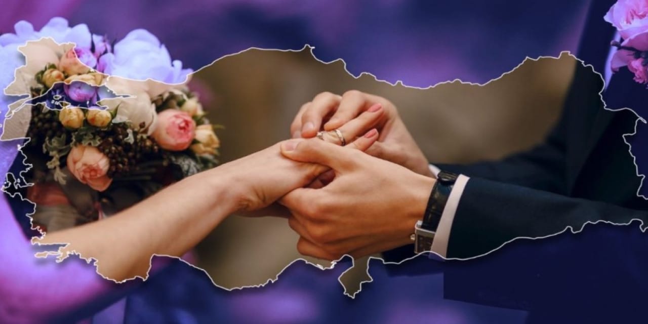 İktidar bu sorunun yanıtını harıl harıl arıyormuş! "İnsan neden Türkiye'de evlenmek istemez?