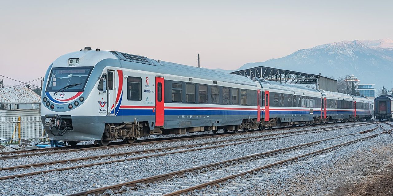 TCDD'de yerli üretim krizi! 250 milyon euroluk ihale iptal edildi