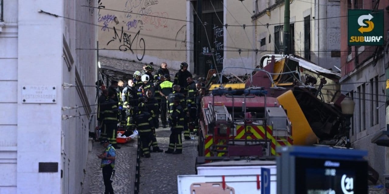 Portekiz'deki facia kazada ölü sayısı 17'ye çıktı