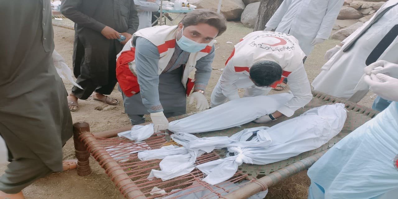 Afganistan'daki depremde ölü sayısı 2200'e çıktı