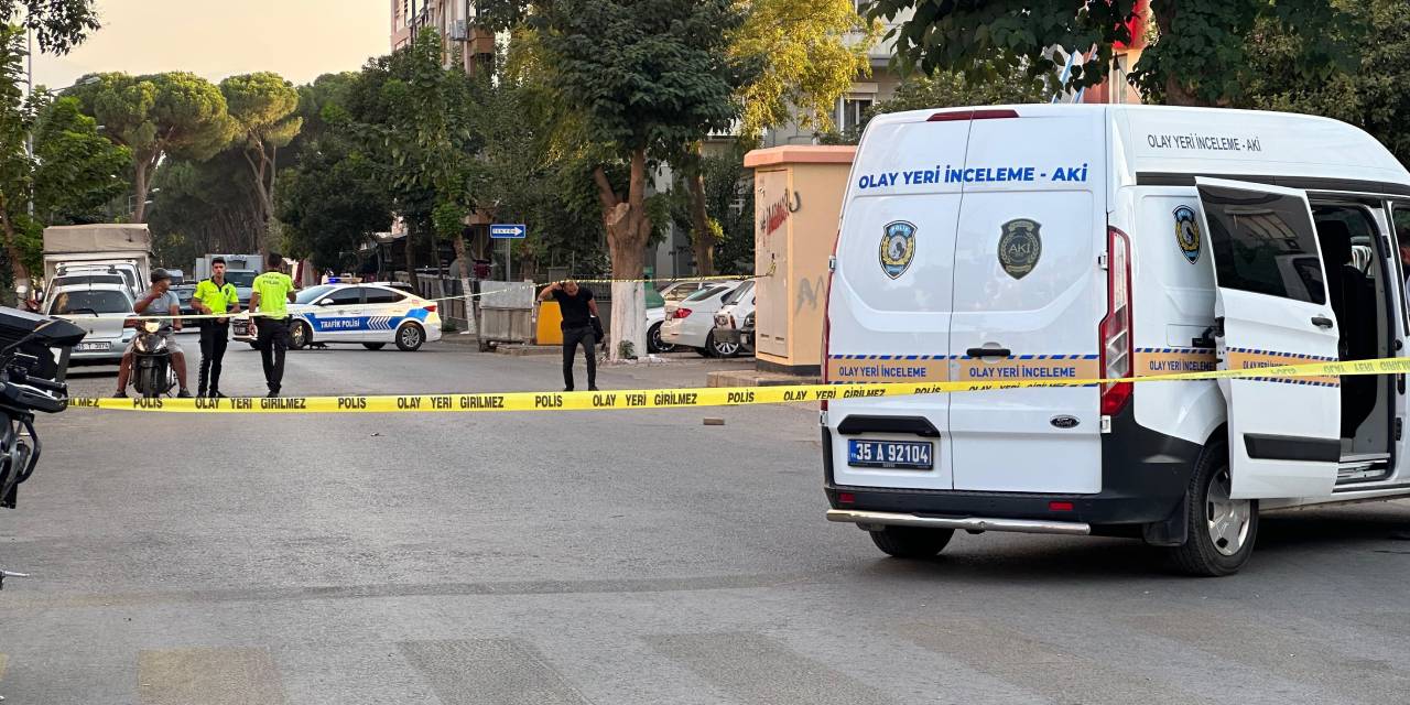 Sokak ortasında dehşet! Husumetli olduğu 3 kişiye kurşun yağdırdı