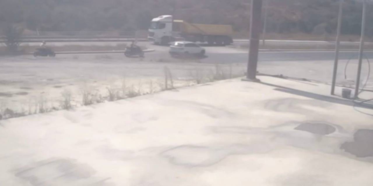 Arnavutköy'de feci kaza: Art arda çarptılar