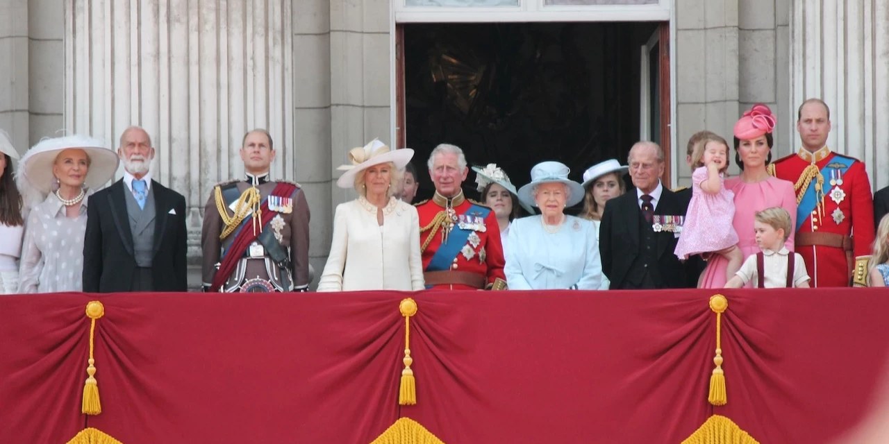 İngiltere Kraliyet Ailesi acı haberi duyurdu