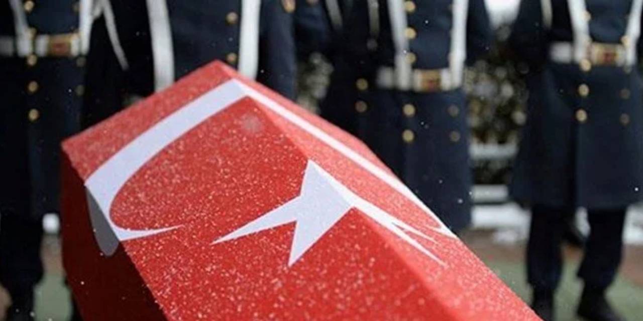 Bir yıl önce şehit babasının tabutuna omuz vermişti: Polis memuru Mustafa Karapınar silah kazasında şehit oldu